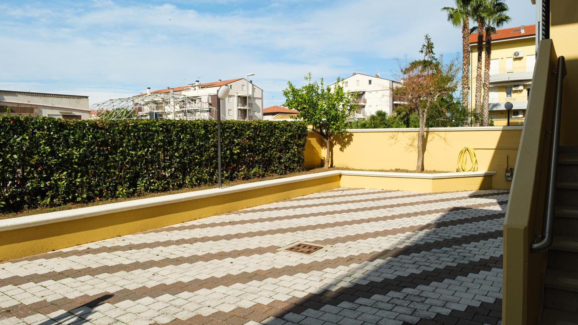 Apartamento Smart And Sea Tortoreto Exterior foto